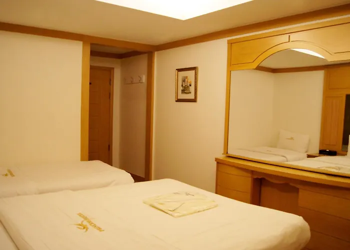 Princess Hotel 2*